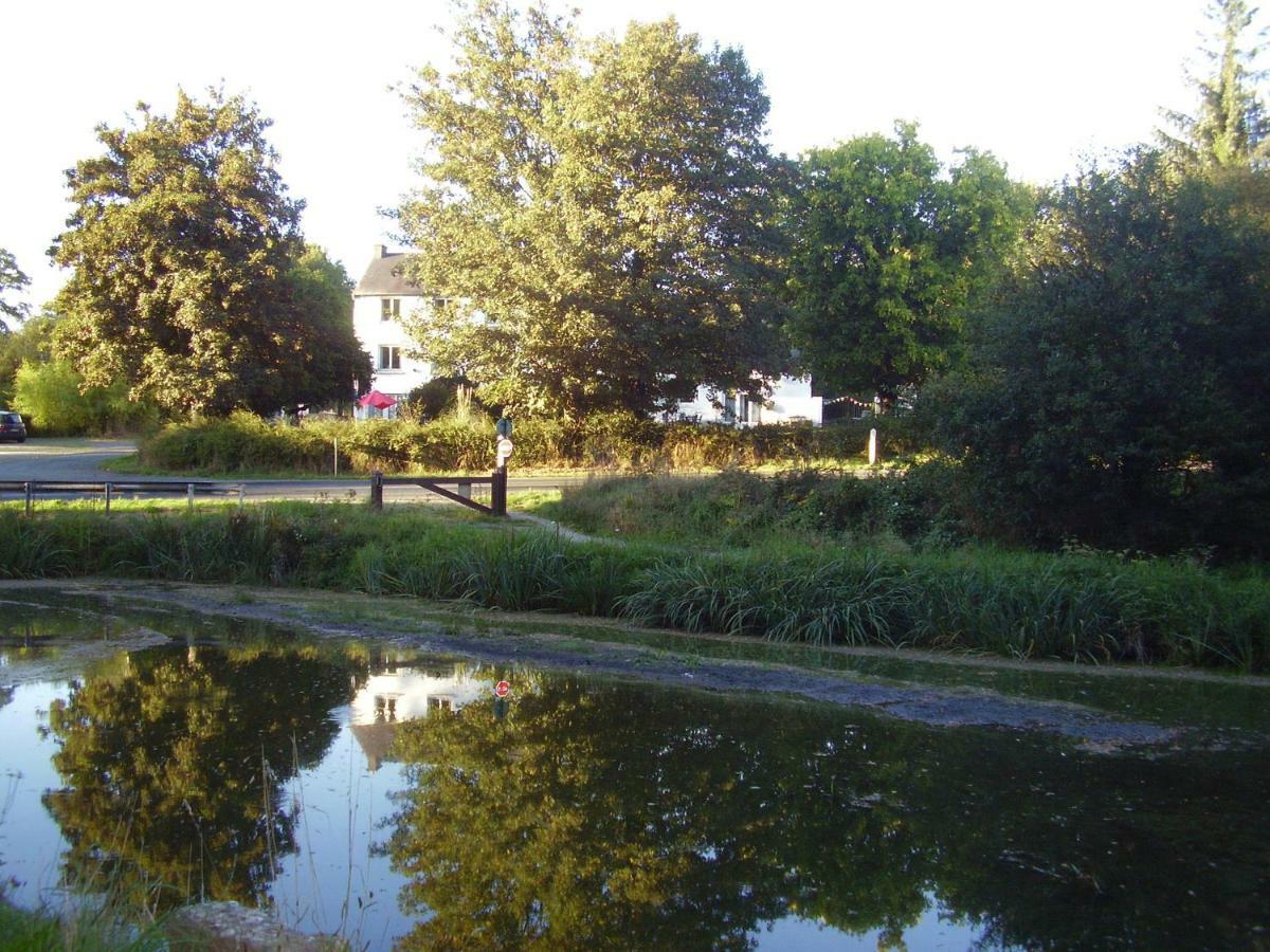 La Maison Du Canal Rostrenen Eksteriør billede